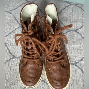 Brown Cherokee boys Dress Boots size 10